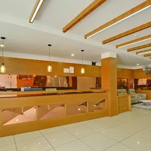 Hotel Super Townhouse Edasserys Kalamassery Tourist